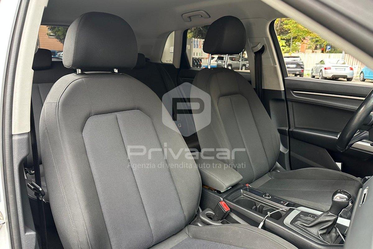 AUDI Q3 35 TFSI S tronic Business Advanced
