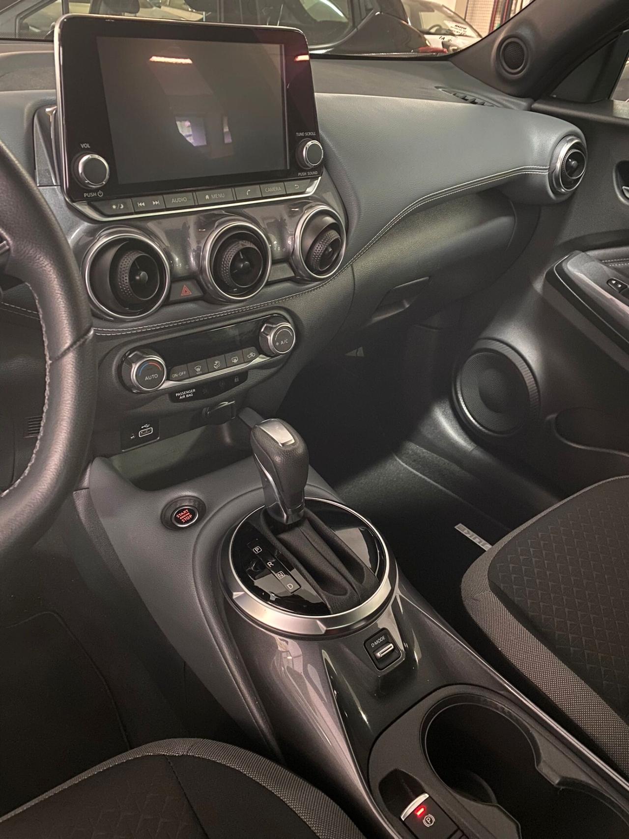 Nissan Juke 1.0 DIG-T 114 CV DCT N-Connecta