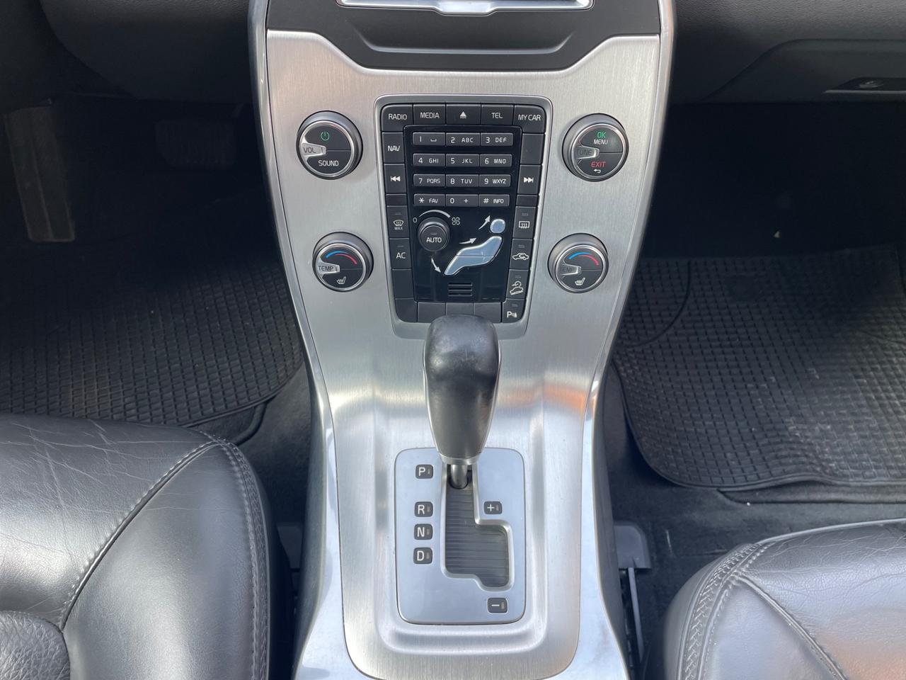 Volvo XC70 D5 AWD Geartronic Summum/GARANZIA