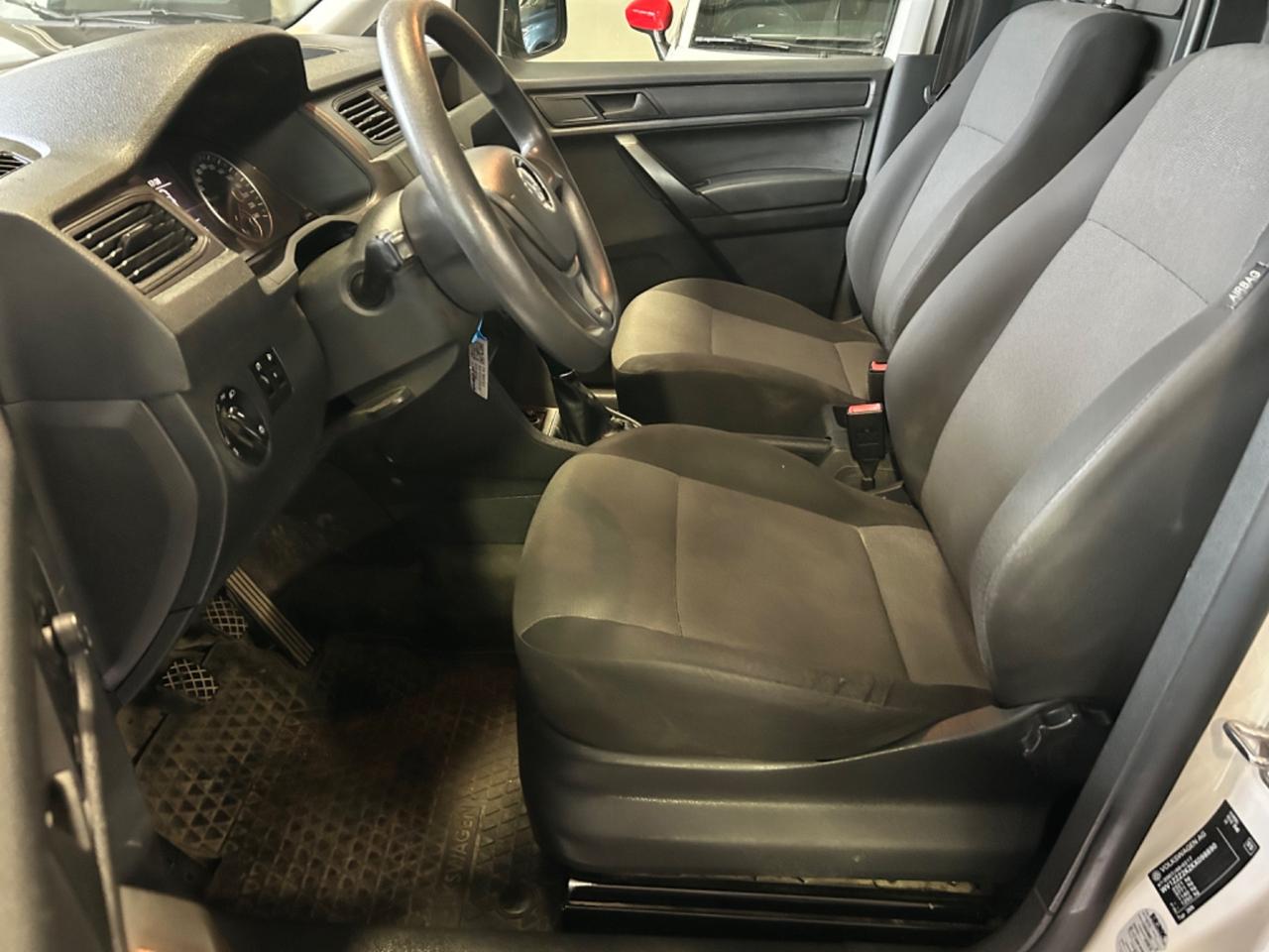 Volkswagen Caddy 4Motion 2.0 TDI 122 CV Gancio traino