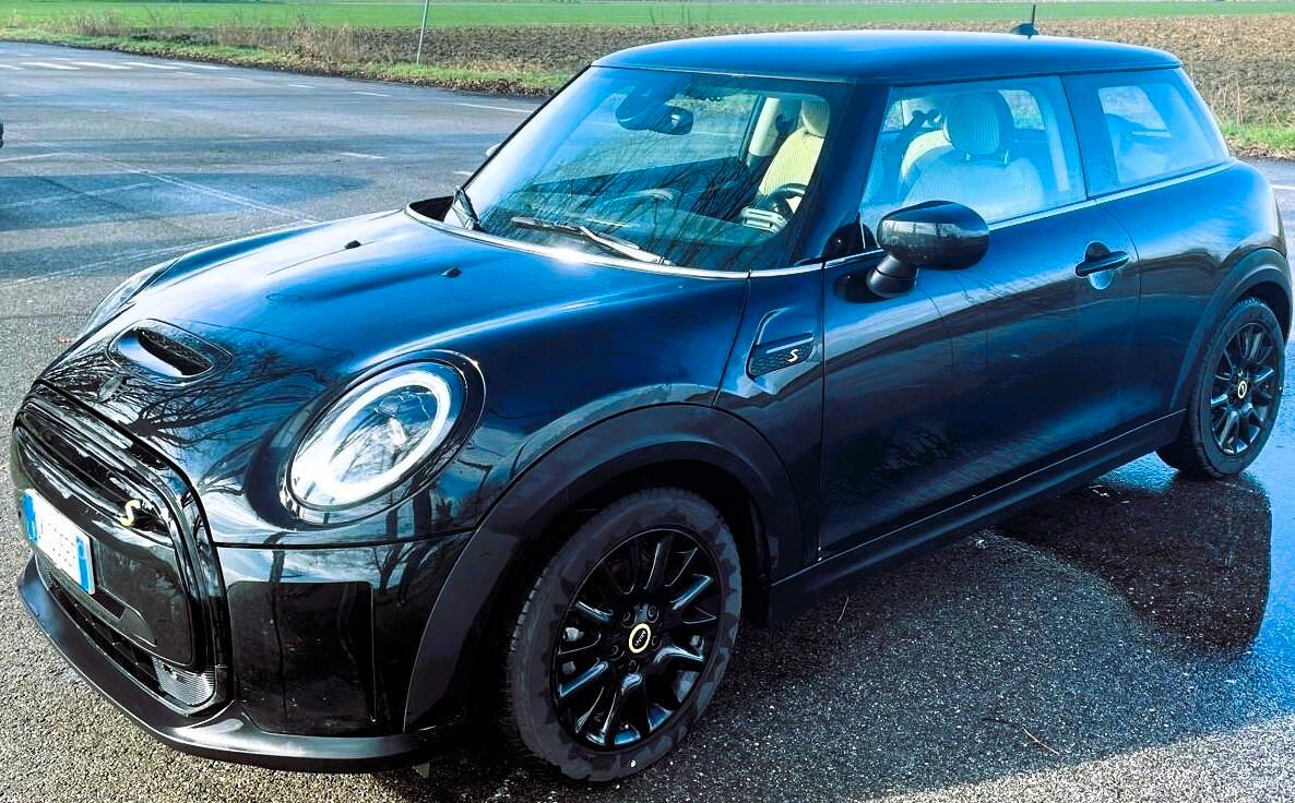 Mini Full Electric Cooper SE Yours