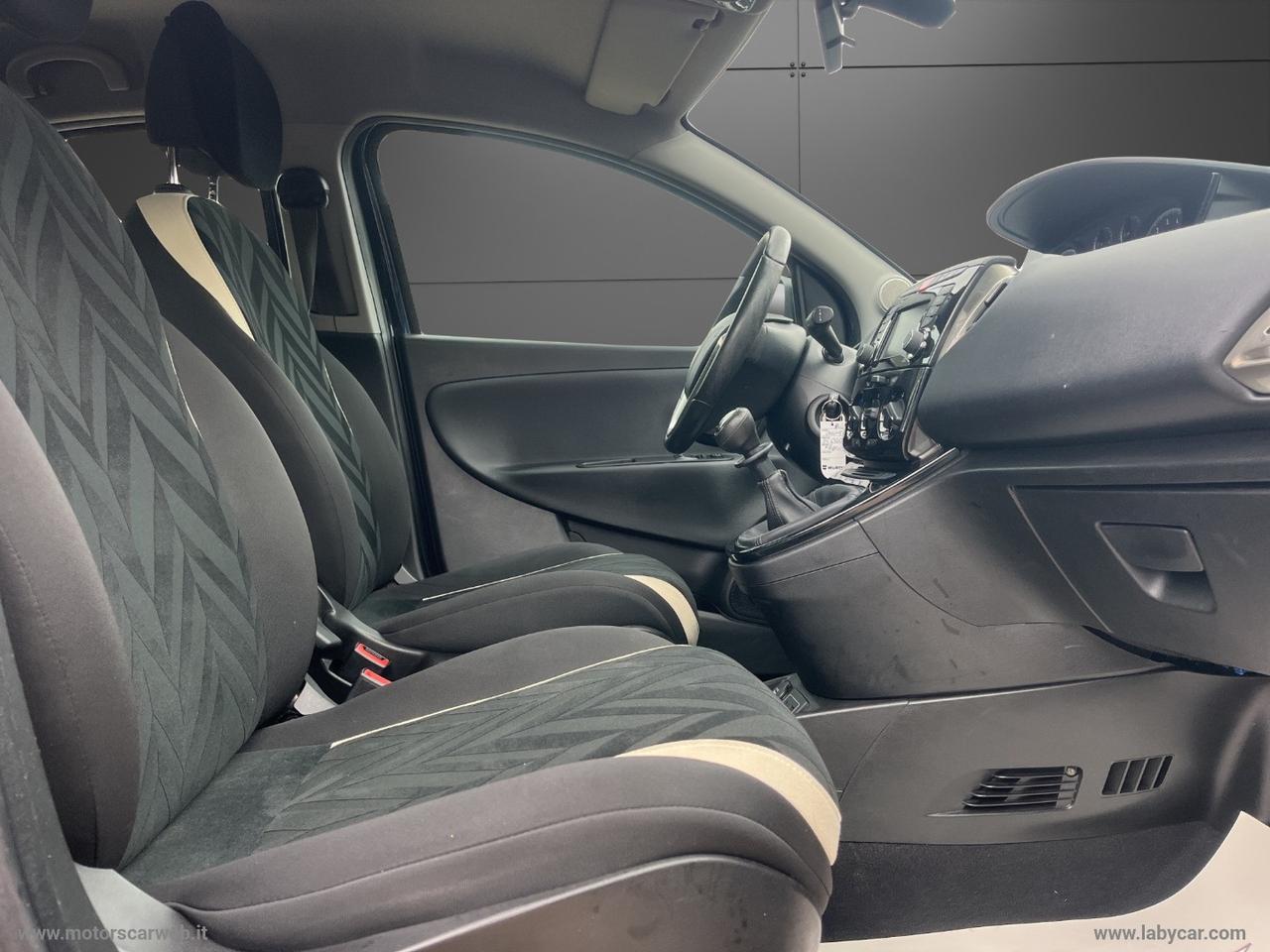 LANCIA Ypsilon 0.9 T.Air 85CV 5p. Met.Ec.Plat.