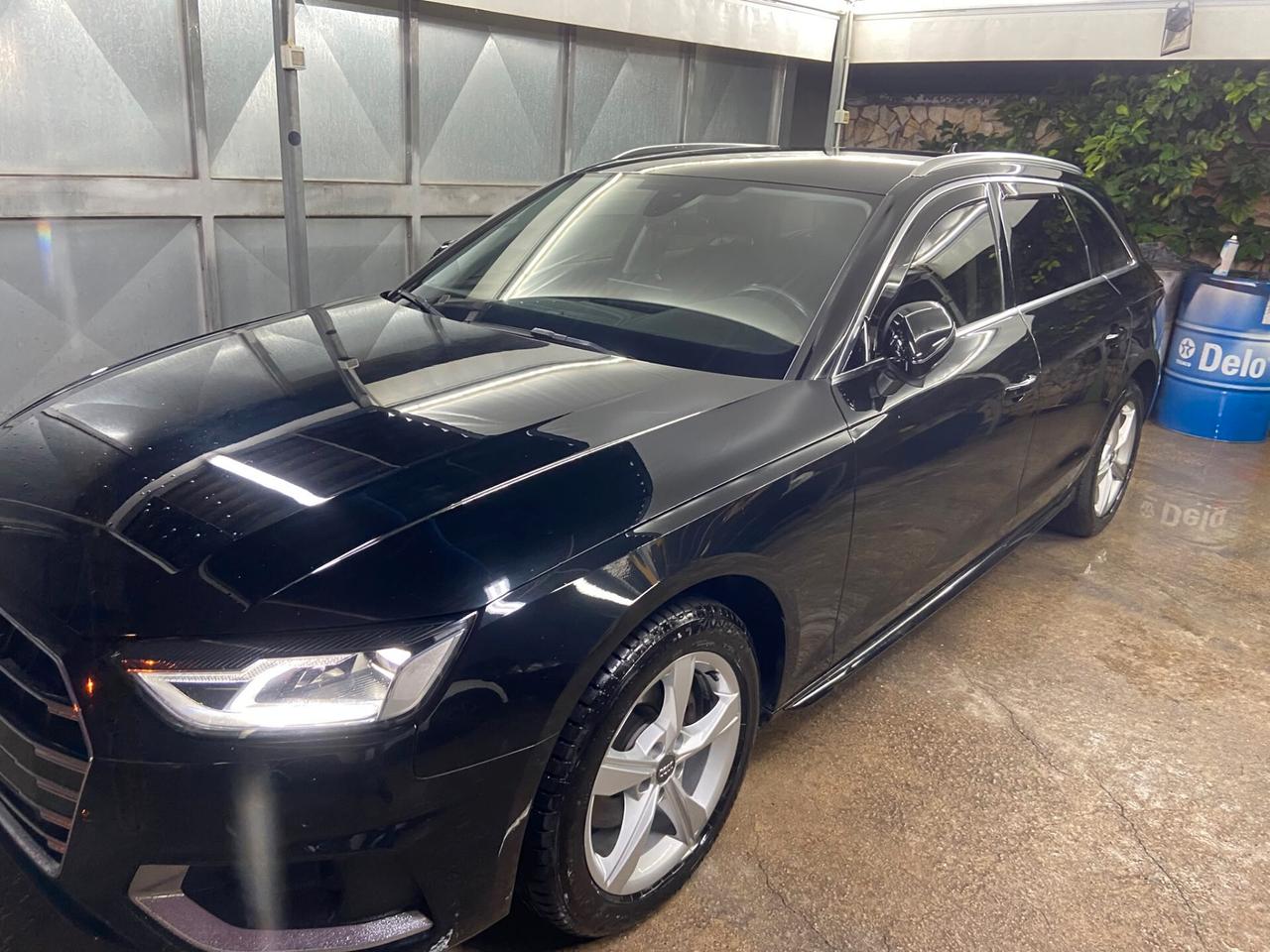 Audi A4 Avant 35 TDI/163 CV S tronic Business Advanced