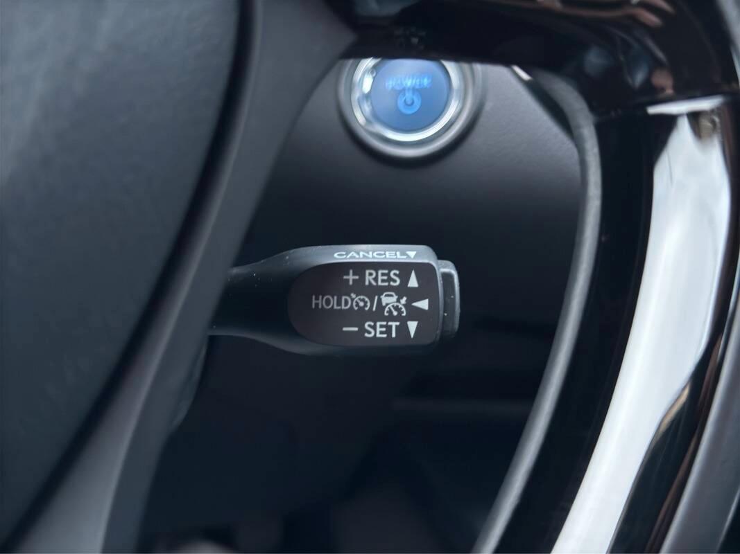 Toyota C-HR 1.8h Active e-cvt Con TELECAMERA & NAVIGATORE