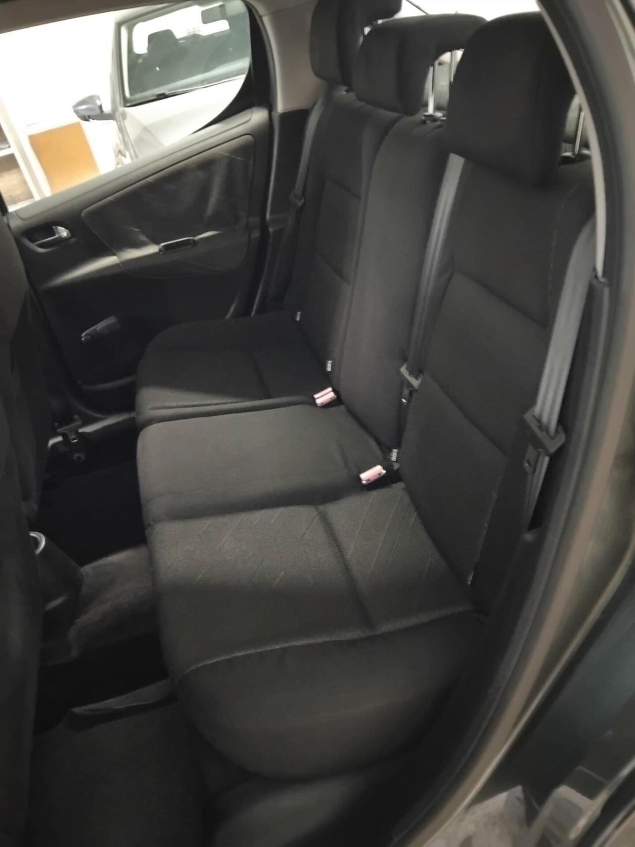 Peugeot 207 1.4 88CV 5p. XS