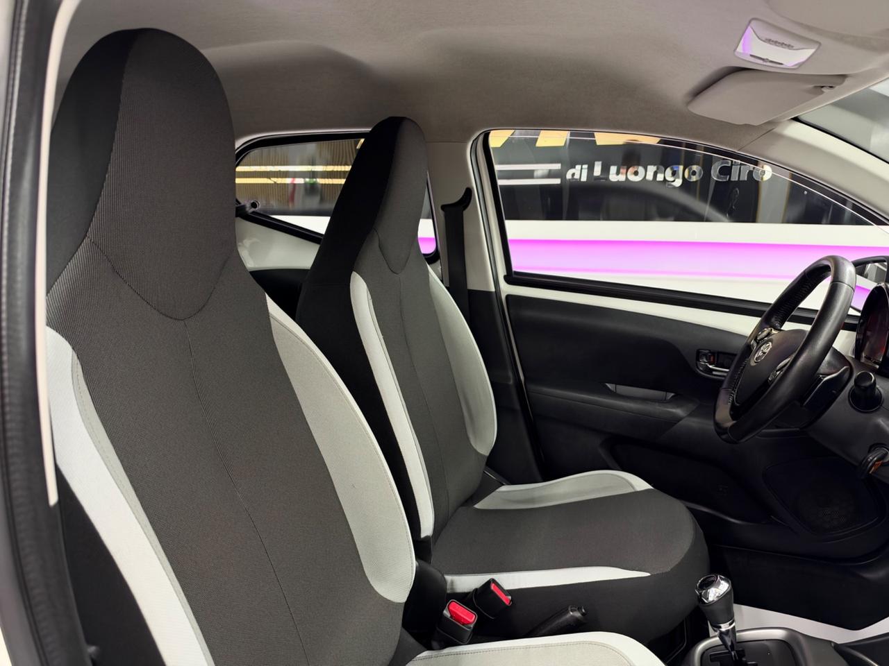 Toyota Aygo 1.0 69Cv Automatica Full Opt-Car Play
