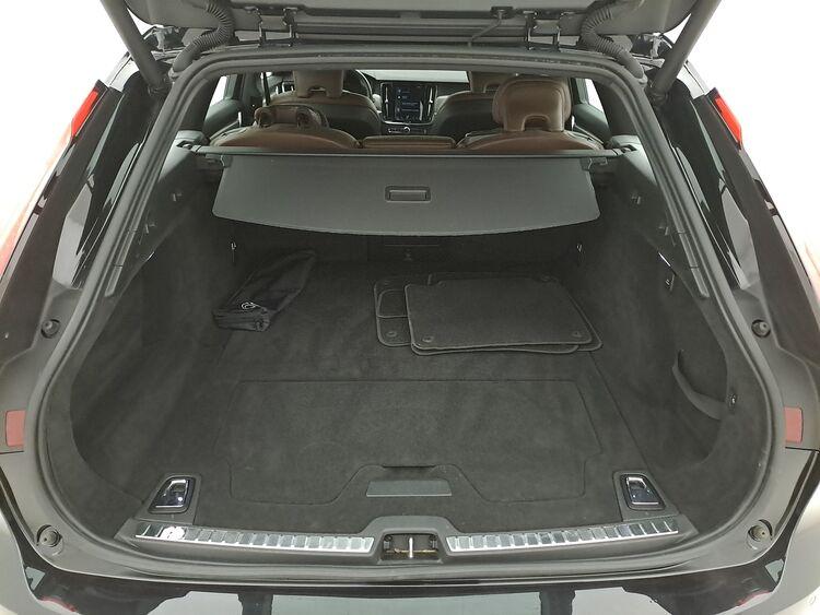 Volvo V90 B4 d Momentum Business Pro Geartronic AWD BR304536 2.0 Mild Hybrid 197CV