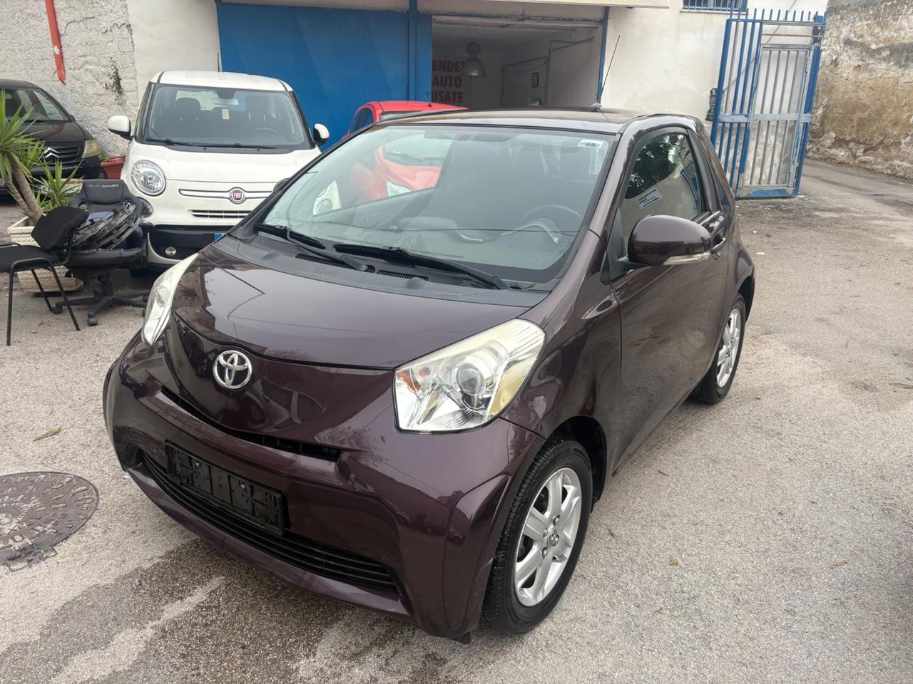Toyota iQ 1.0 Sol