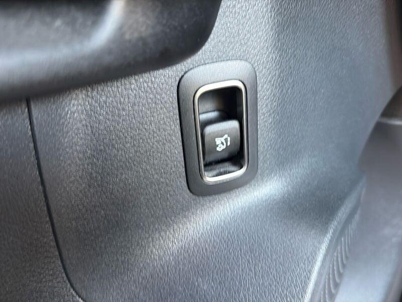 Mercedes-Benz GLB GLB 180 d Automatic Sport Plus