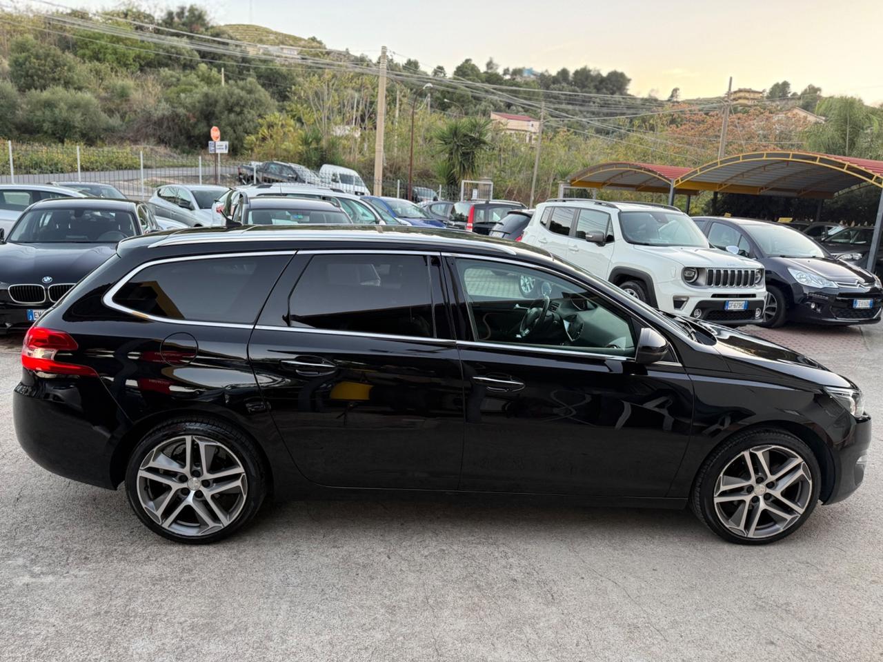 Peugeot 308 BlueHDi 120 Allure KM Certif