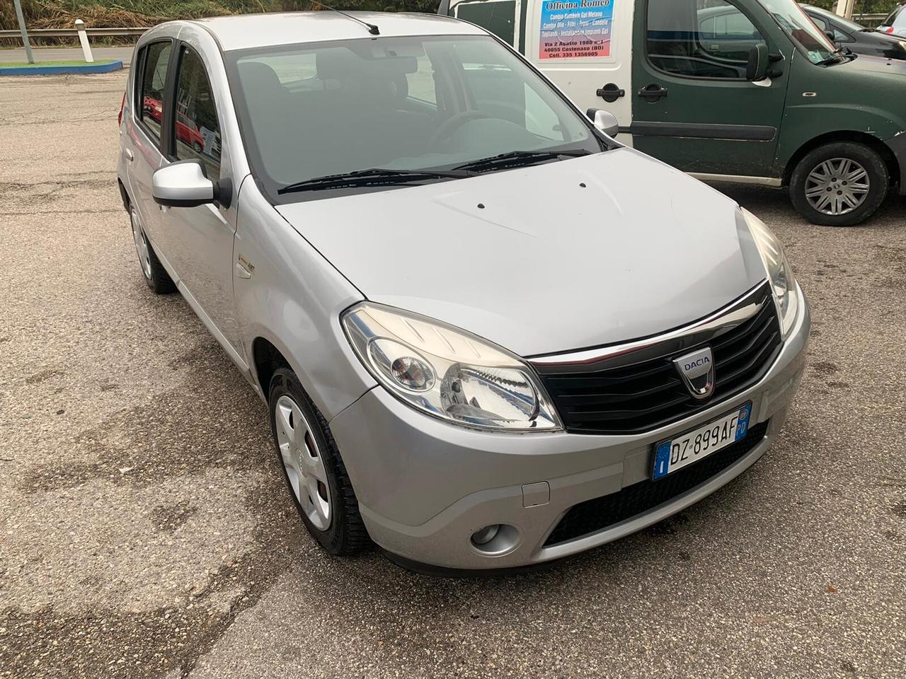 Dacia Sandero 1.4 8V GPL Lauréate, Unicoproprietario, SOLO km 82000