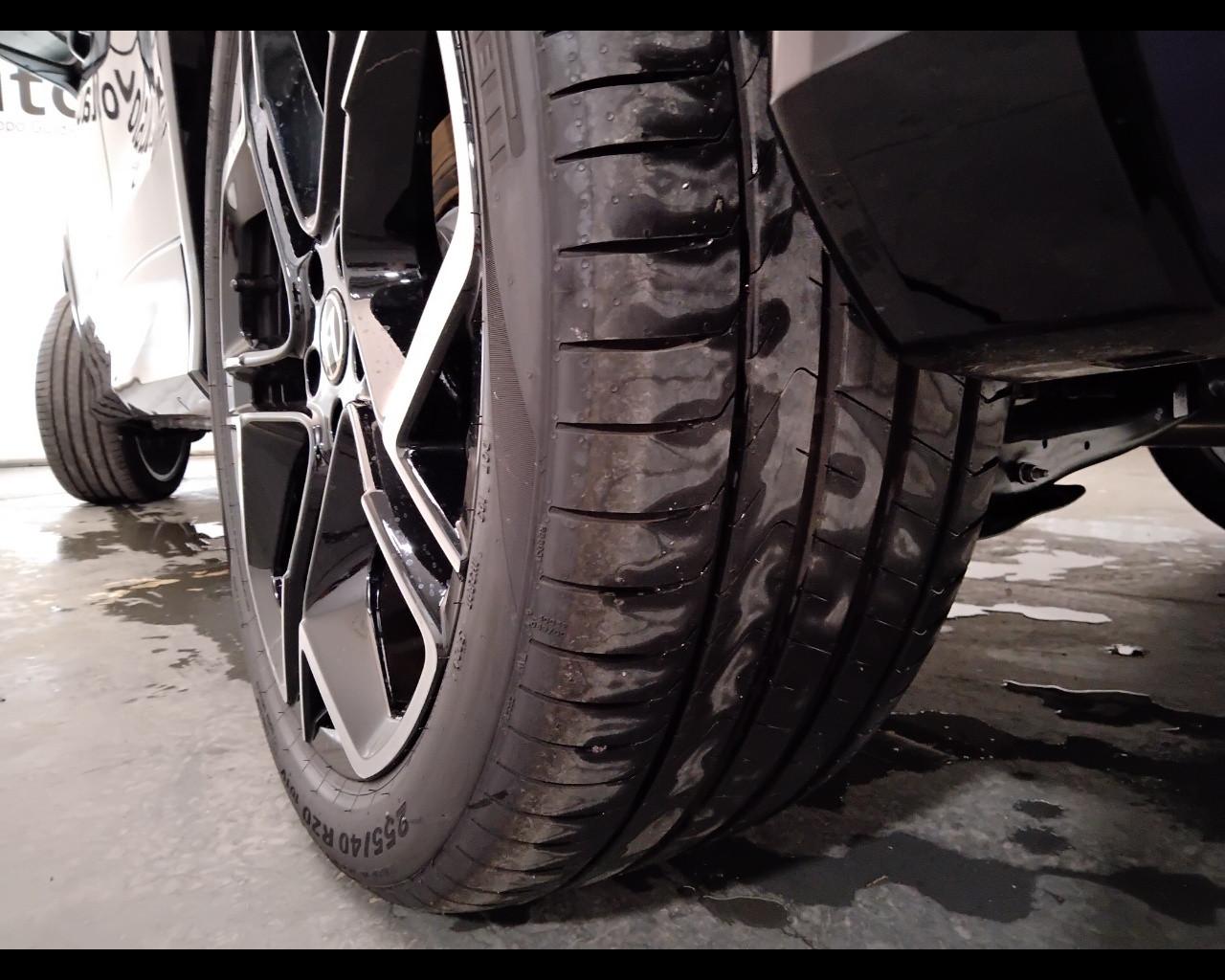 VOLKSWAGEN Tayron - Tayron 1.5 tsi ehybrid R-Line Plus 204cv dsg