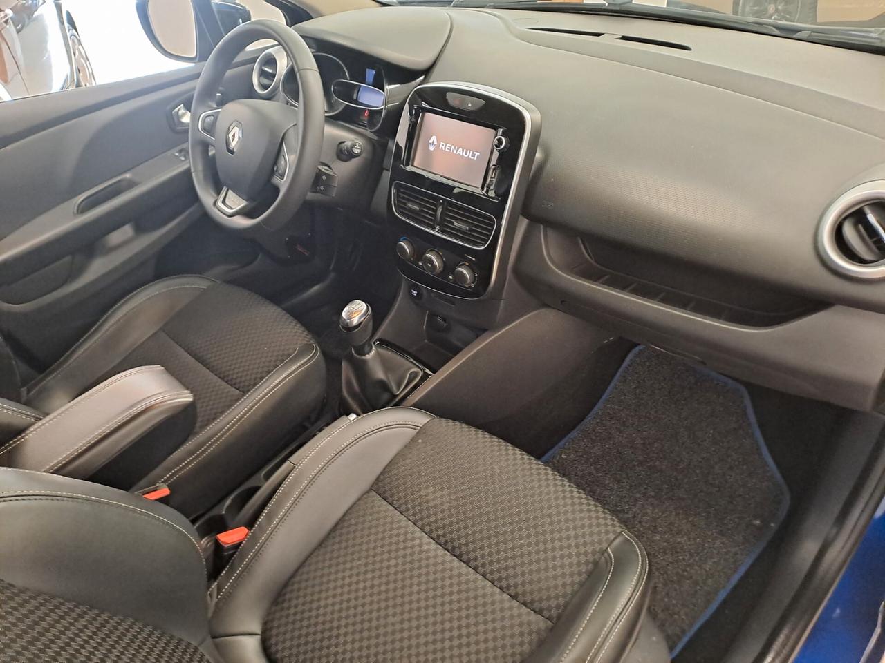 Renault Clio dCi 8V 75 CV Start&Stop 5 porte Energy Duel