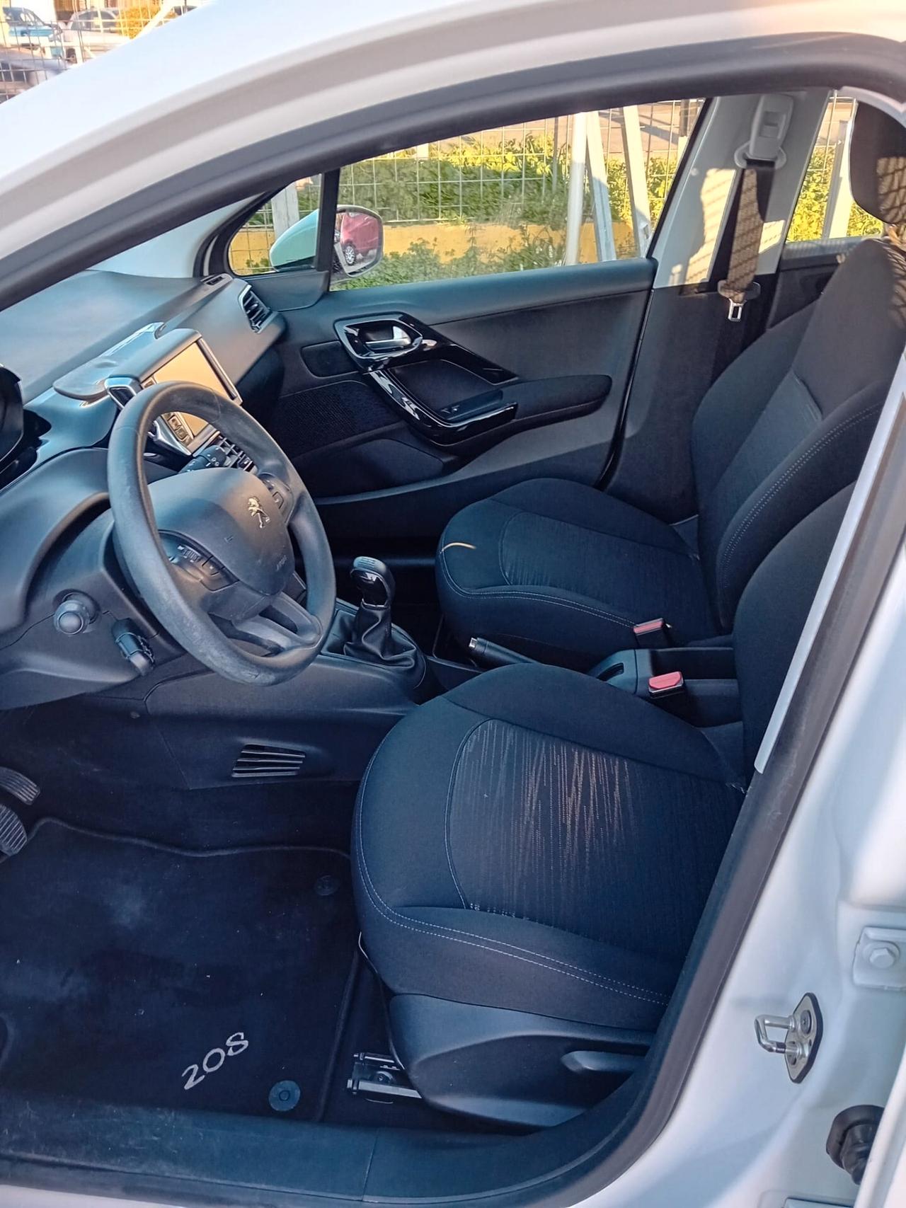 PEUGEUT 208 AUTOCARRO Euro 6 d incentivi rottamazione statale!