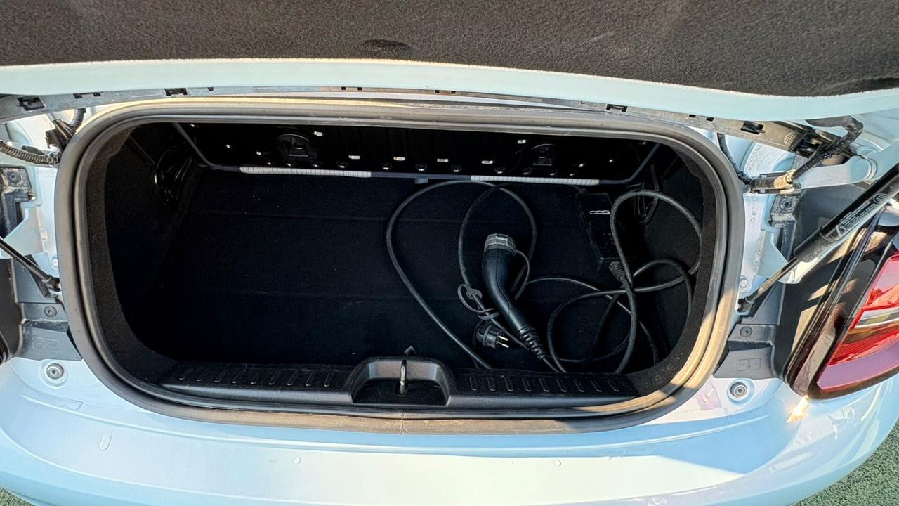 Fiat 500 E.V. (87 KWP - 37 KWH) FA1 | ELETTRICA 46348460 CC 0 CV 59 KW 43 BERLINA, 3 P.