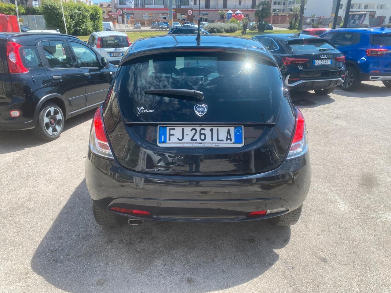 Lancia Ypsilon 1.2 69 CV 5 porte Mya 2017
