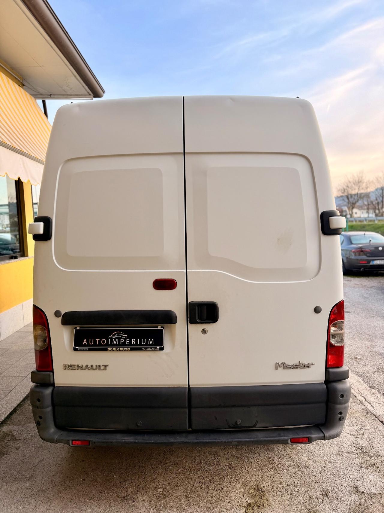 Renault Master 2.5dci 88kw TETTO ALTO PASSO CORTO