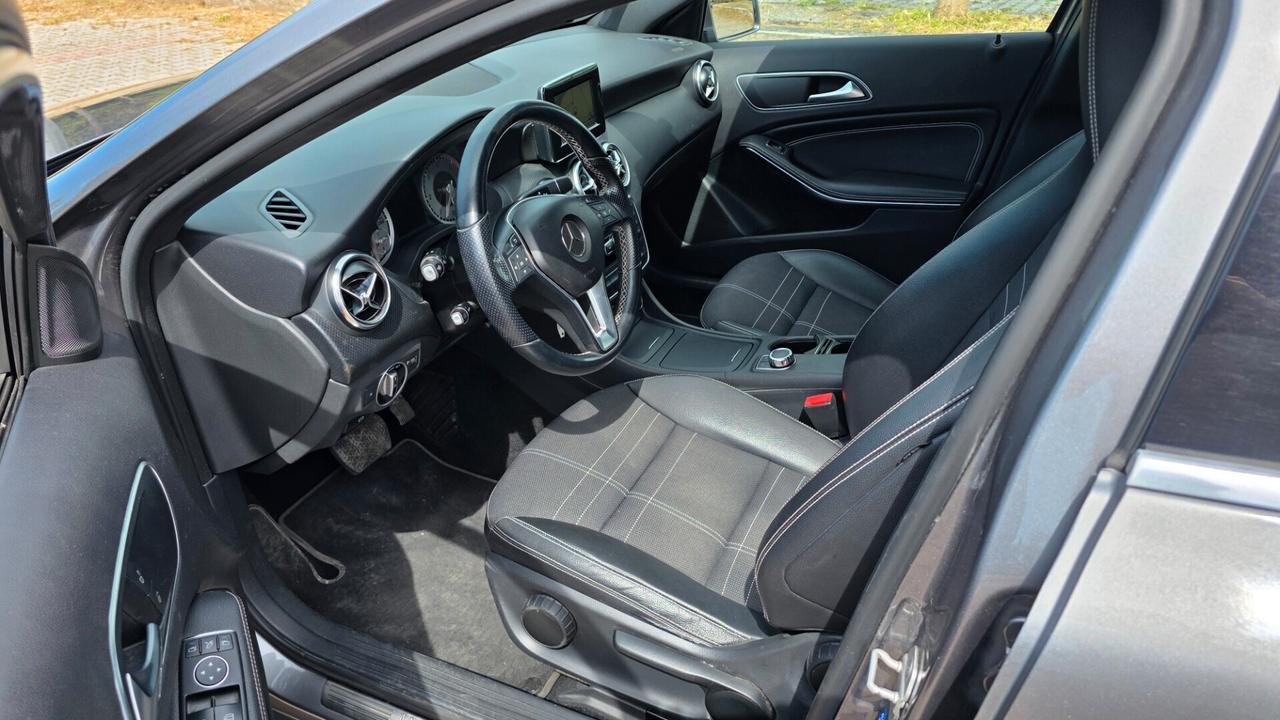 Mercedes-benz A 180 CDI (Be) 109cv. Automatic Premium