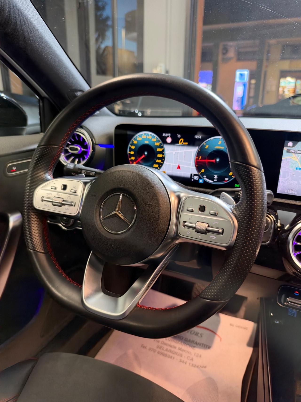 Mercedes-benz A 180 d Premium AMG Finanziabile