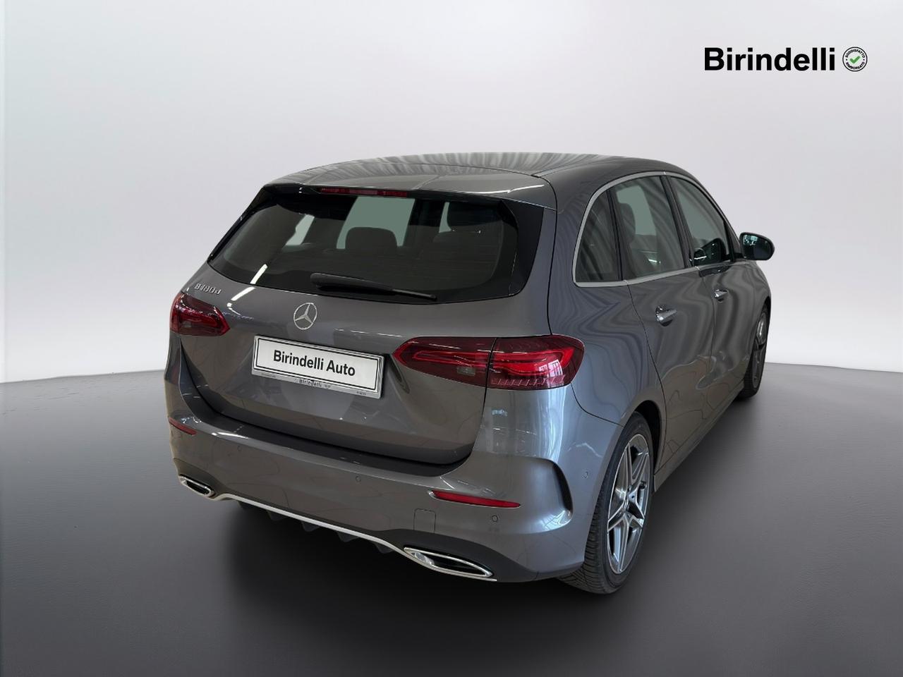 Mercedes-Benz Classe B (W247) - B 180 d Automatic AMG Line Premium