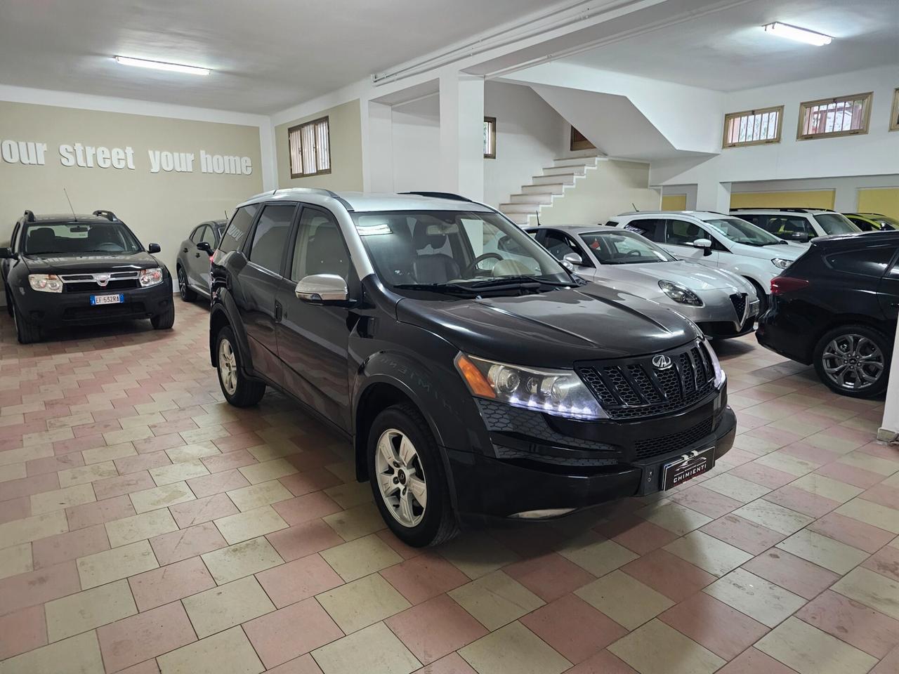 Mahindra XUV500 2.2 16V AWD W8