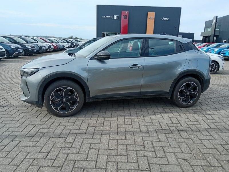 Alfa Romeo Junior BEV 156CV/115kW elettrica