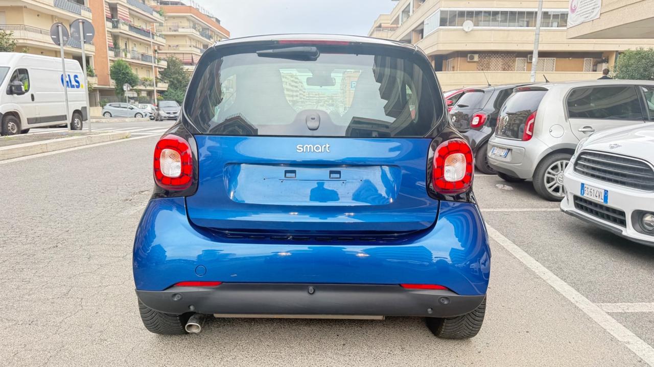 Smart ForTwo 70 1.0 Passion LED PANORAMA PACK SPORT PDC CERCHI 16
