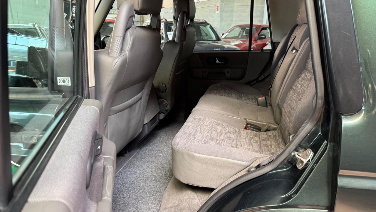 Land Rover Discovery 2.5 Td5 5 porte Luxury Head