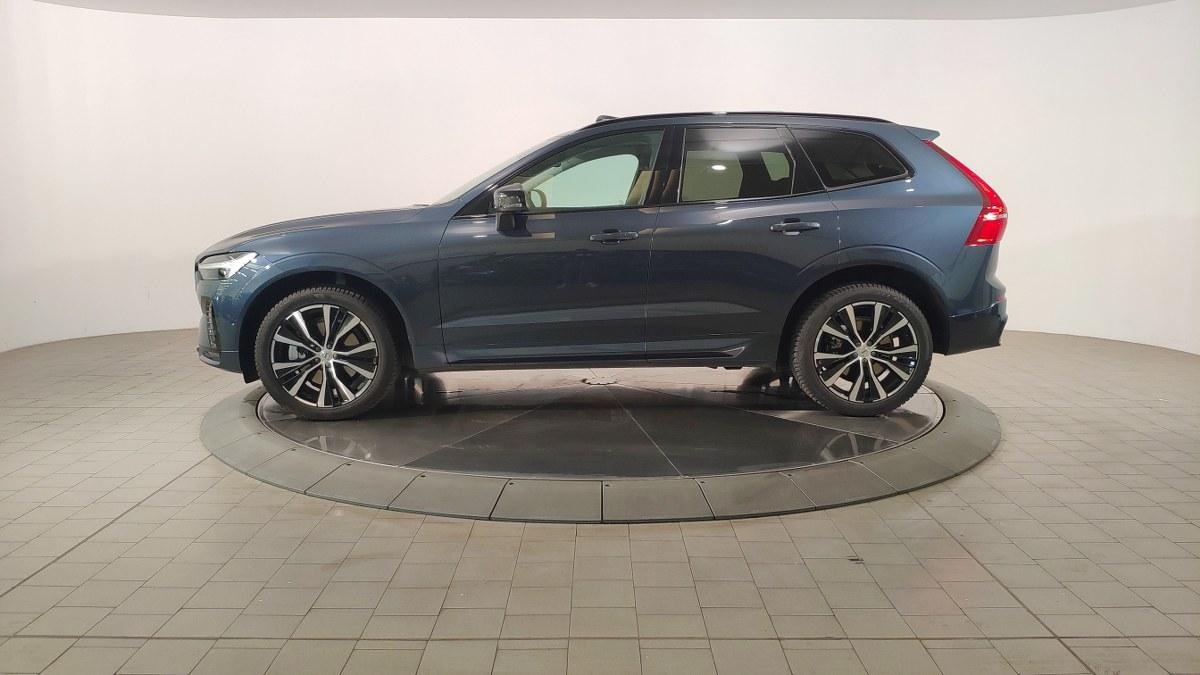 VOLVO Xc60 B4 Mild Hybrid (D) Awd Automatico Ultimate Dark