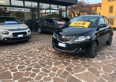 Lancia Ypsilon 1.0 FireFly 5 porte S&S Hybryd Gold OK NEOPATENTATI!!