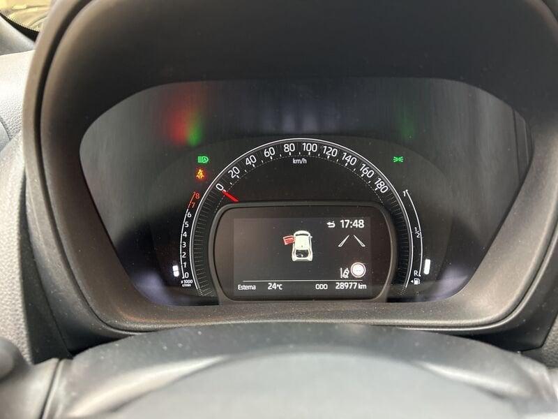 Toyota Aygo X X 1.0 72 CV Lounge