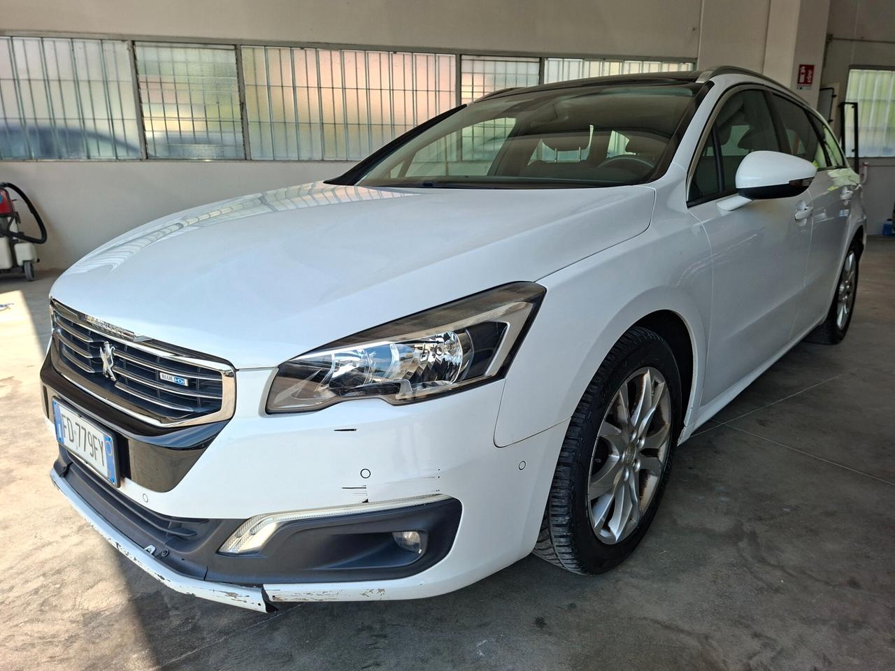 Peugeot 508 1.6 HDI S.W / AUTOMATICO / EURO 6 / DA NEOPATENTATI