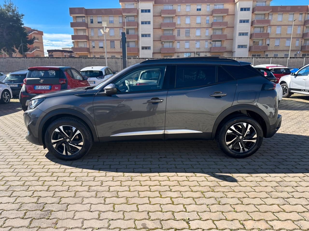 Peugeot 2008 PureTech 130 Allure