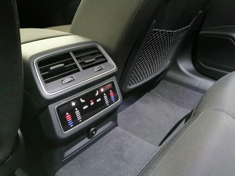 Audi A6 Avant 40 2.0 tdi mhev Business quattro s-tronic