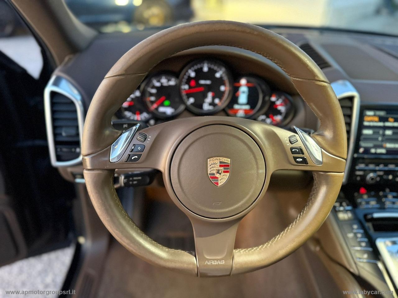 PORSCHE Cayenne 3.0 Diesel