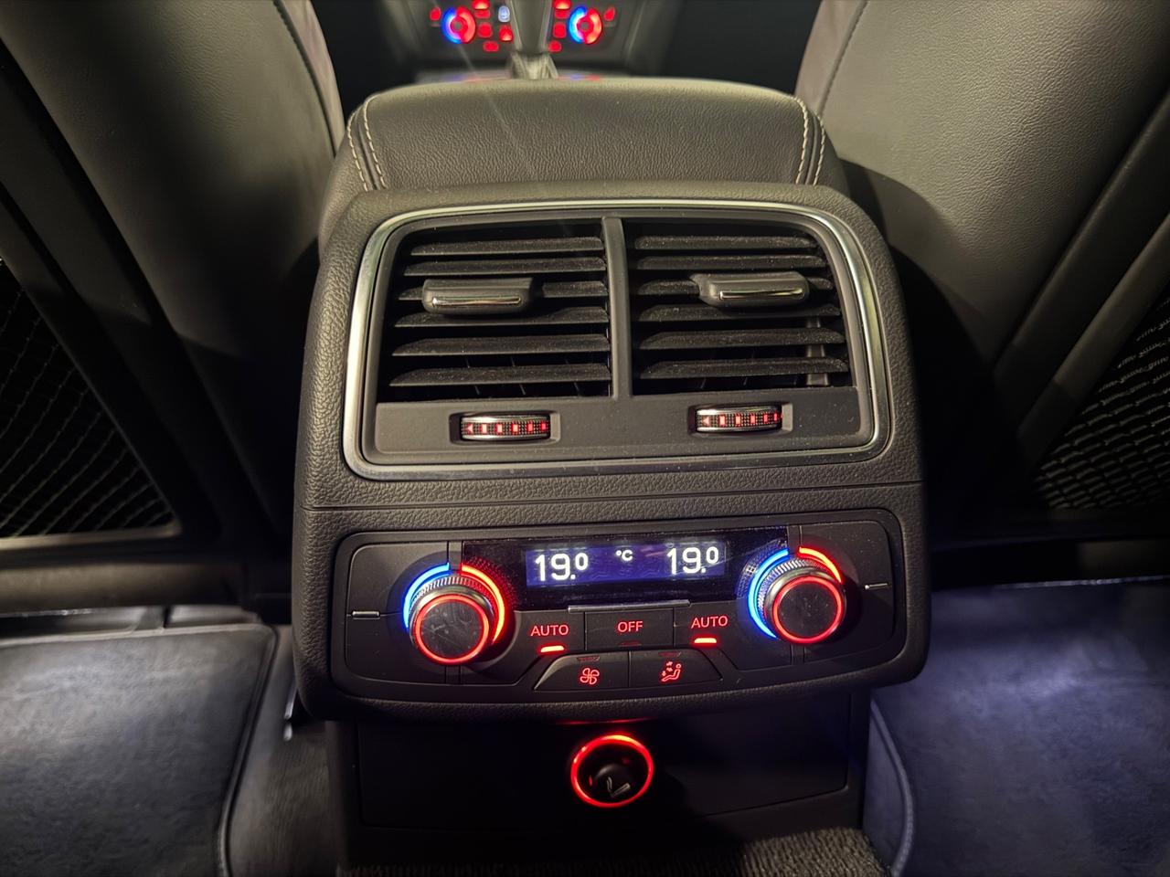 Audi A6 Avant 3.0 TDI 272 CV quattro S tronic Business Plus