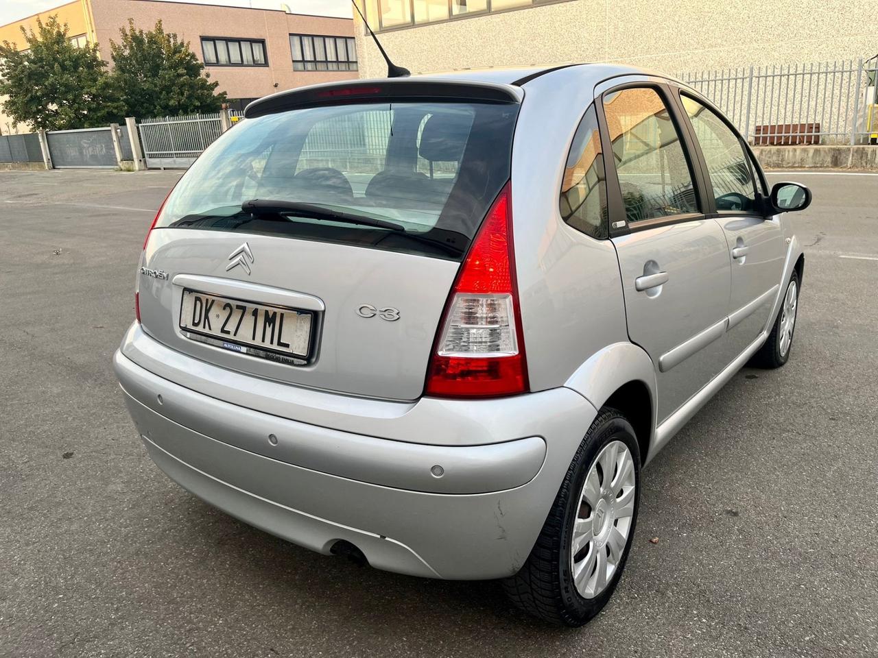 Citroen C3 1.4benz 2008 60.000km cambio automatico perfetta