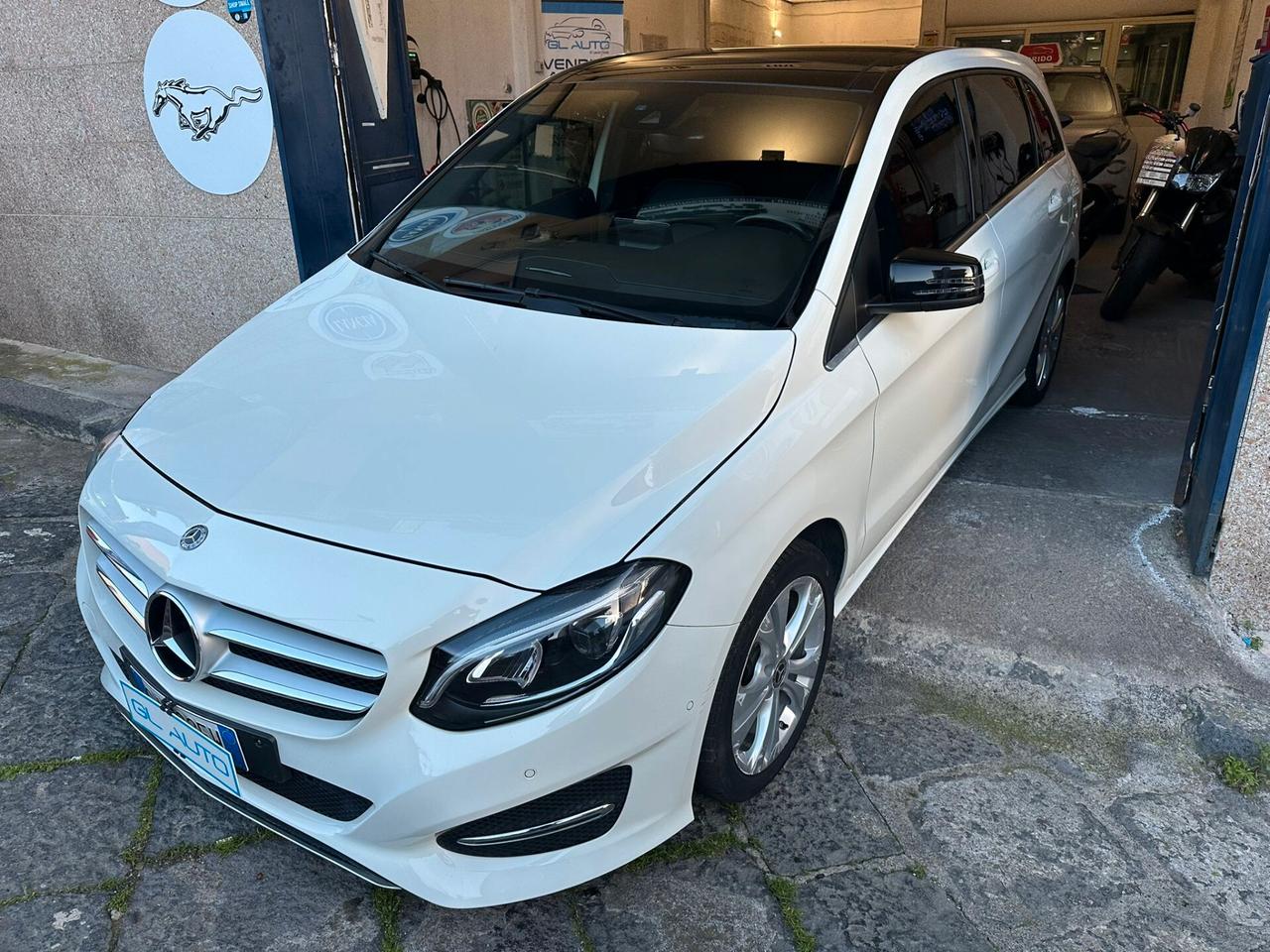 Mercedes-benz B 200 d sport