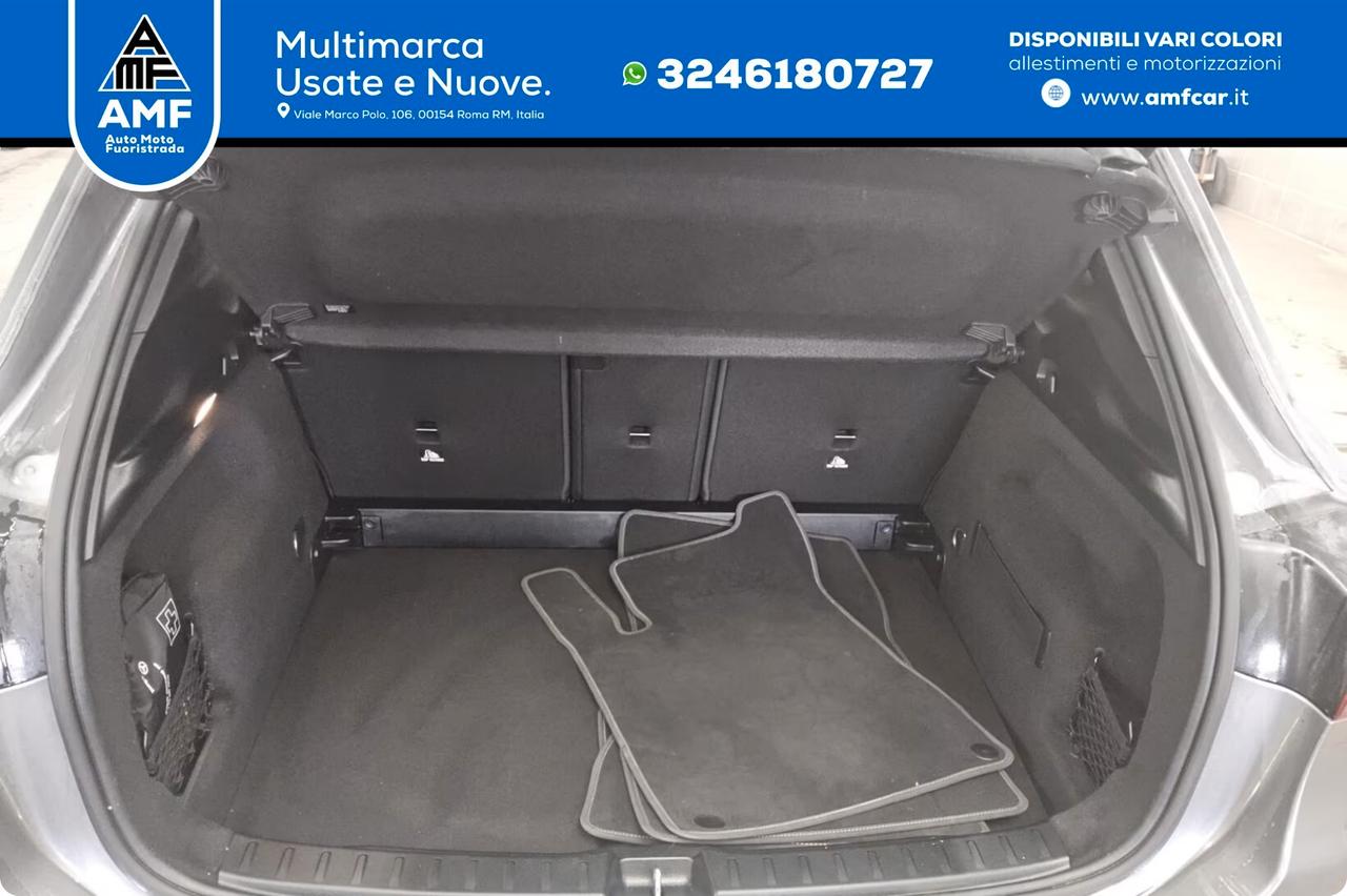 Mercedes-Benz GLA 180 d Style Navi LED MBUX RFK T-Leather Sport