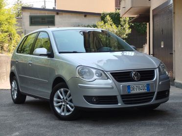 Volkswagen Polo 1.2 BENZINA 70cv / 61.000km / TAGLIANDI