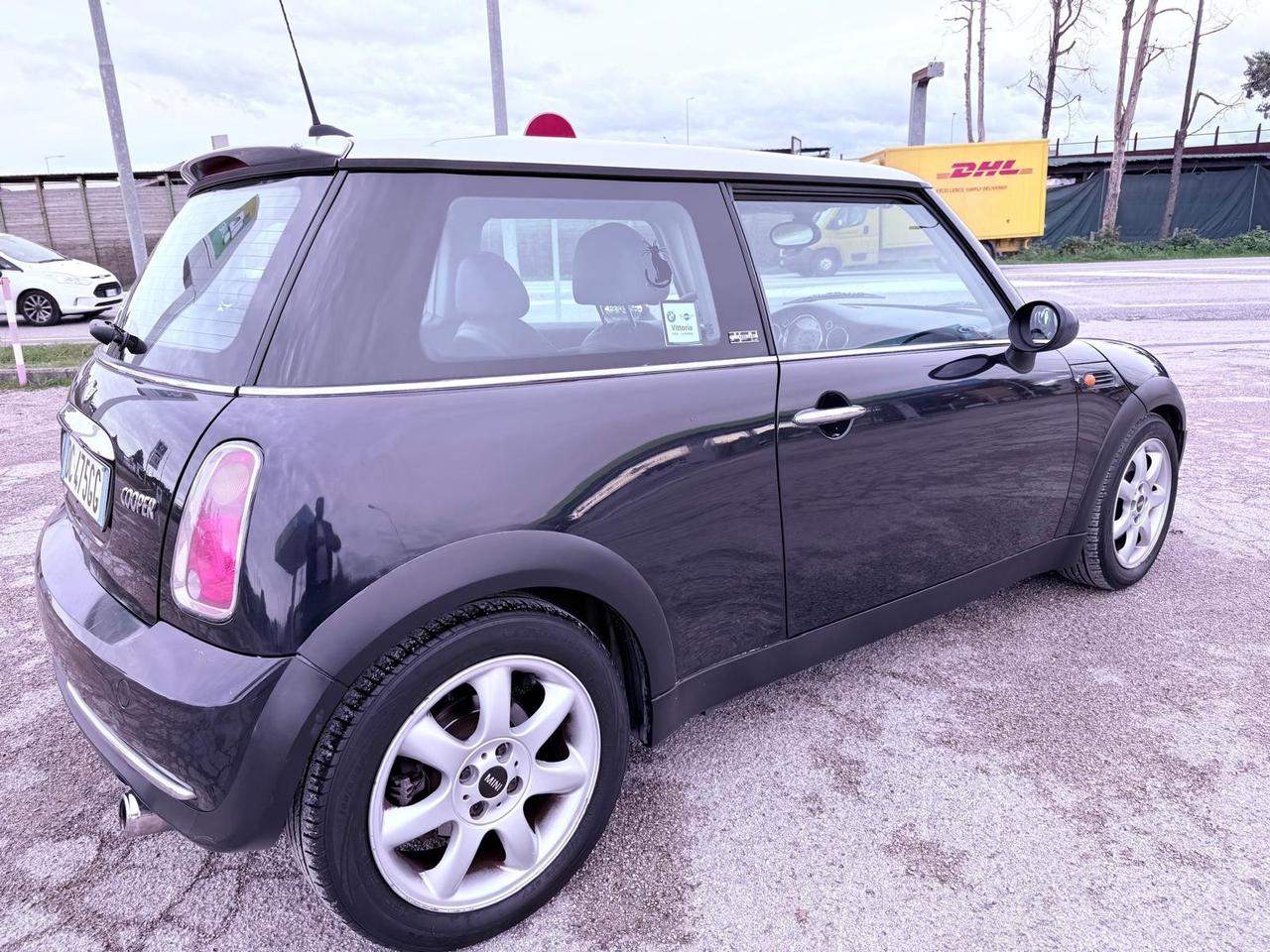 Mini 1.6 16V Cooper Ok neopatentati
