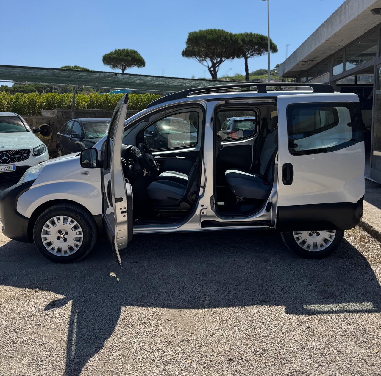 Peugeot Bipper Tepee 1.4 HDi 70CV Outdoor