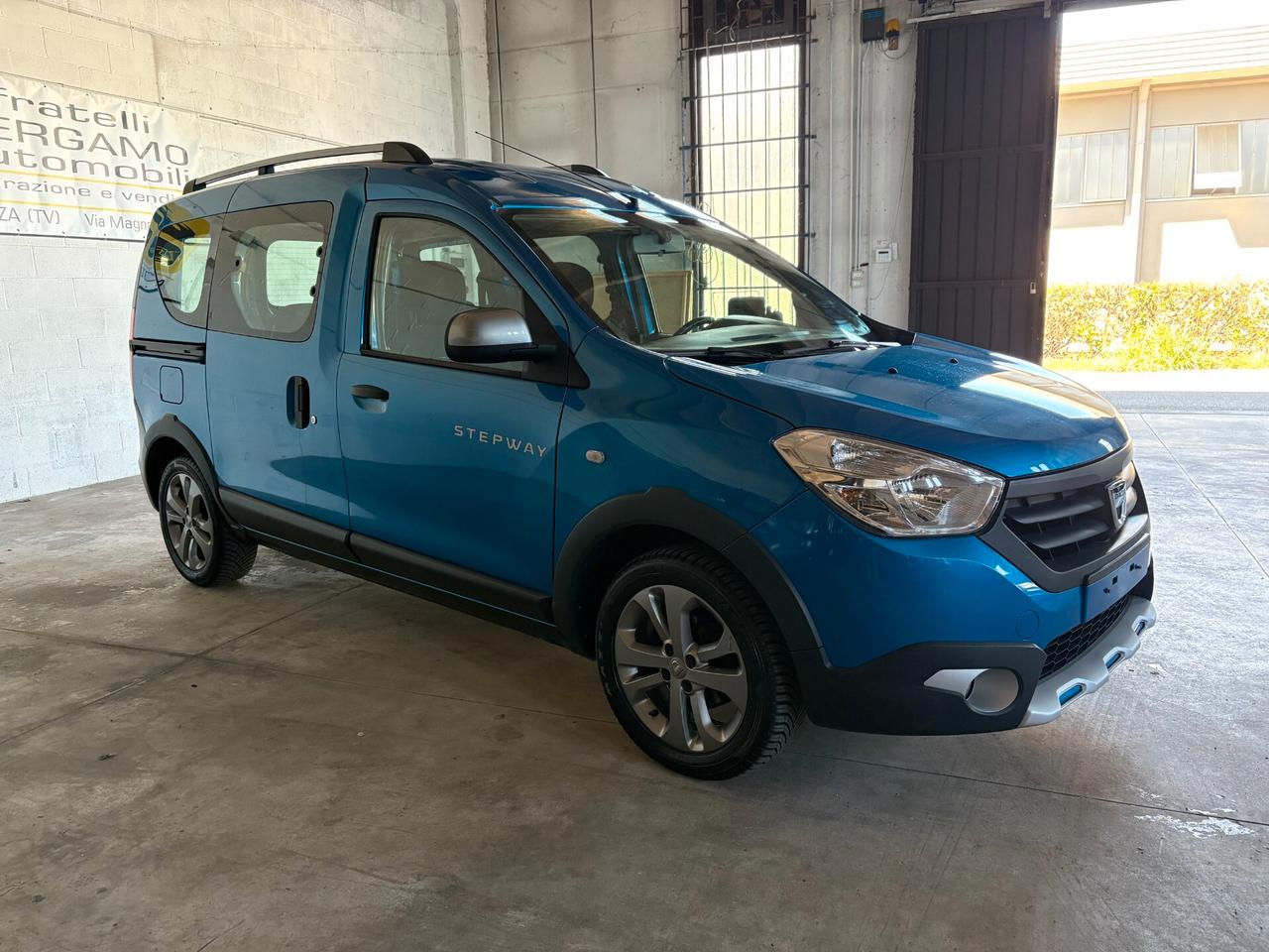 Dacia Dokker Stepway 1.5 dCi 8V 90CV Autovettura Euro 6