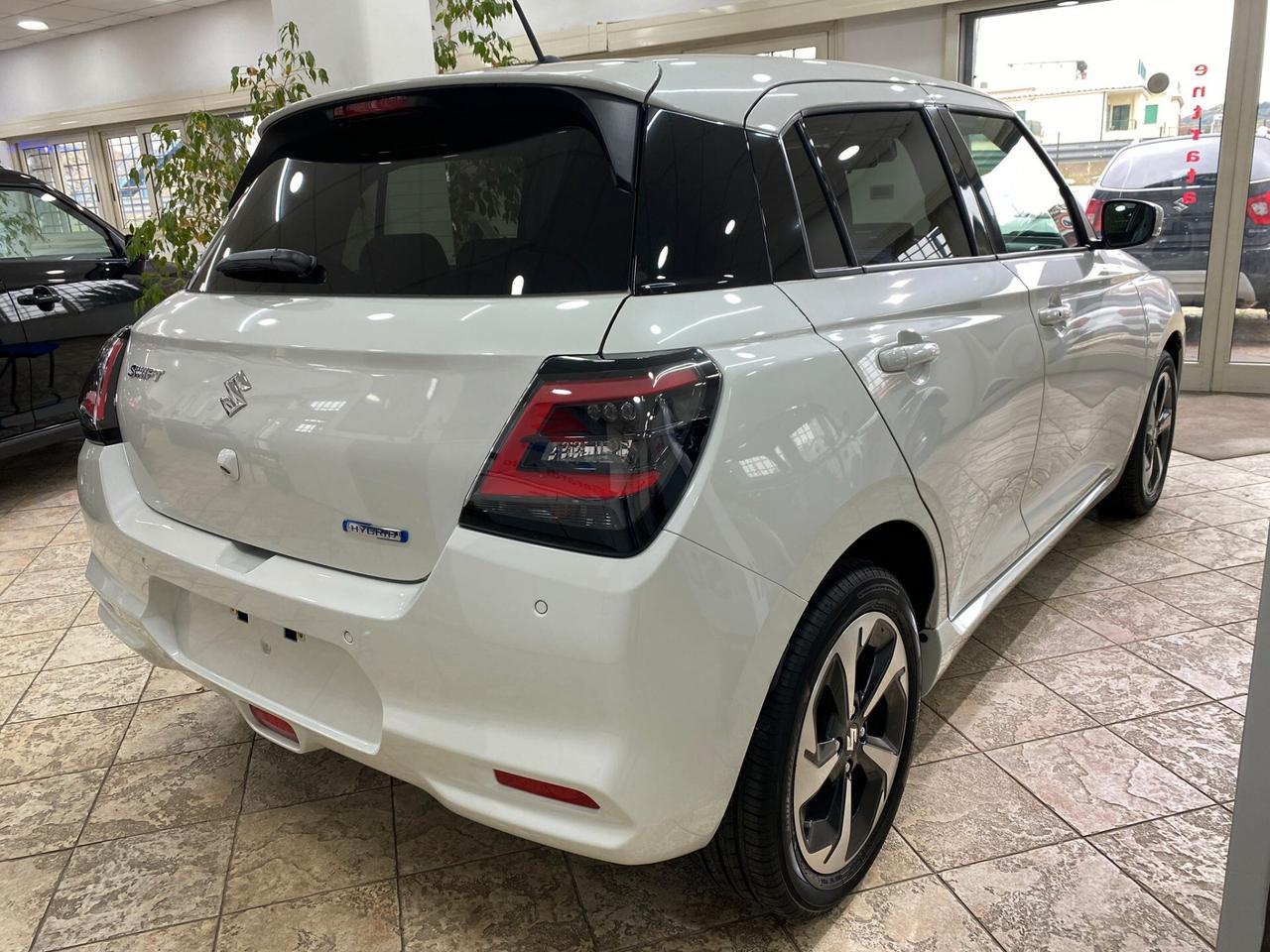 Suzuki Swift 1.2 Hybrid Top