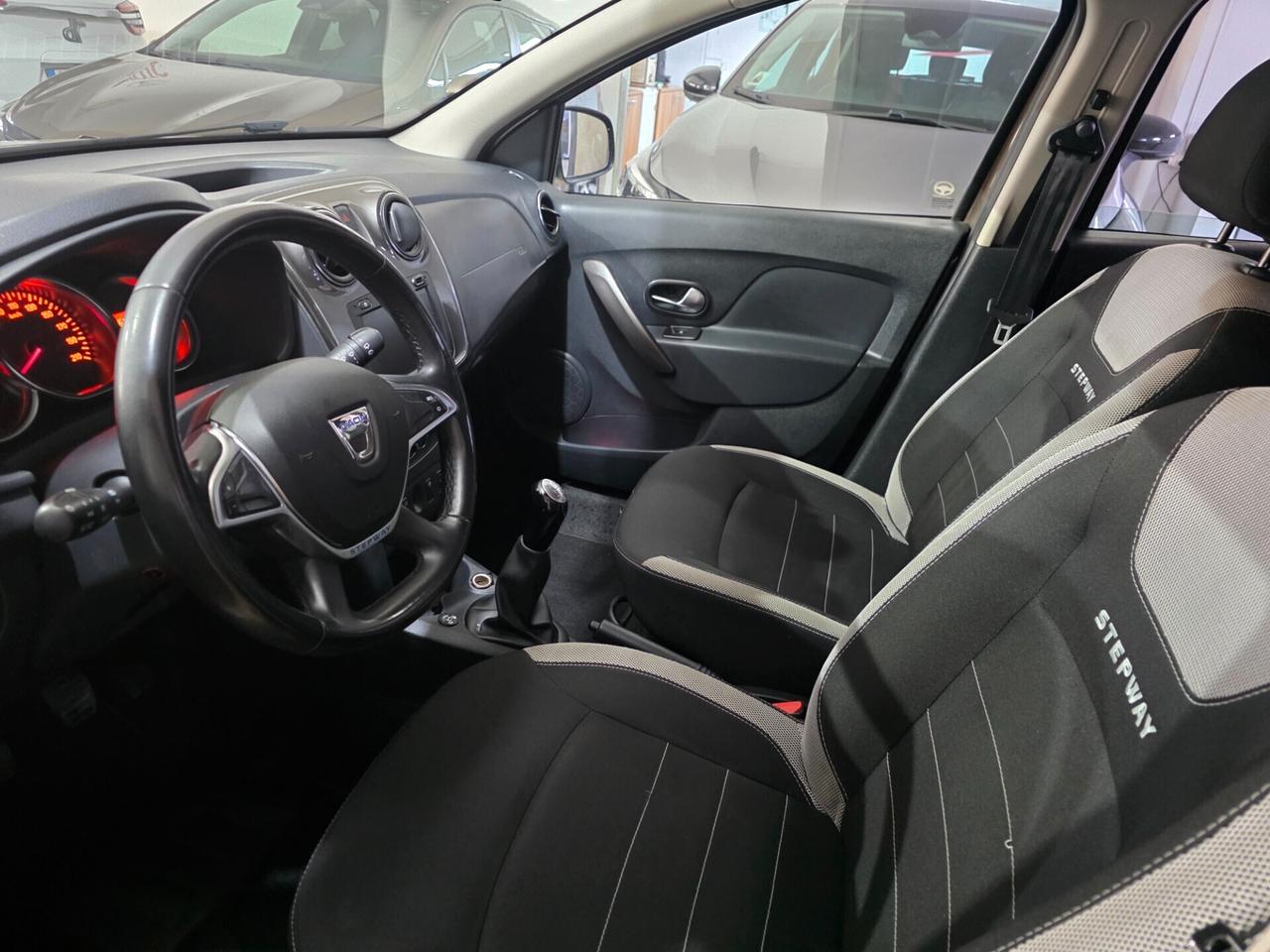 DACIA SANDERO STEPWAY 1.0 GPL 100cv 1 PROPRIETARIO