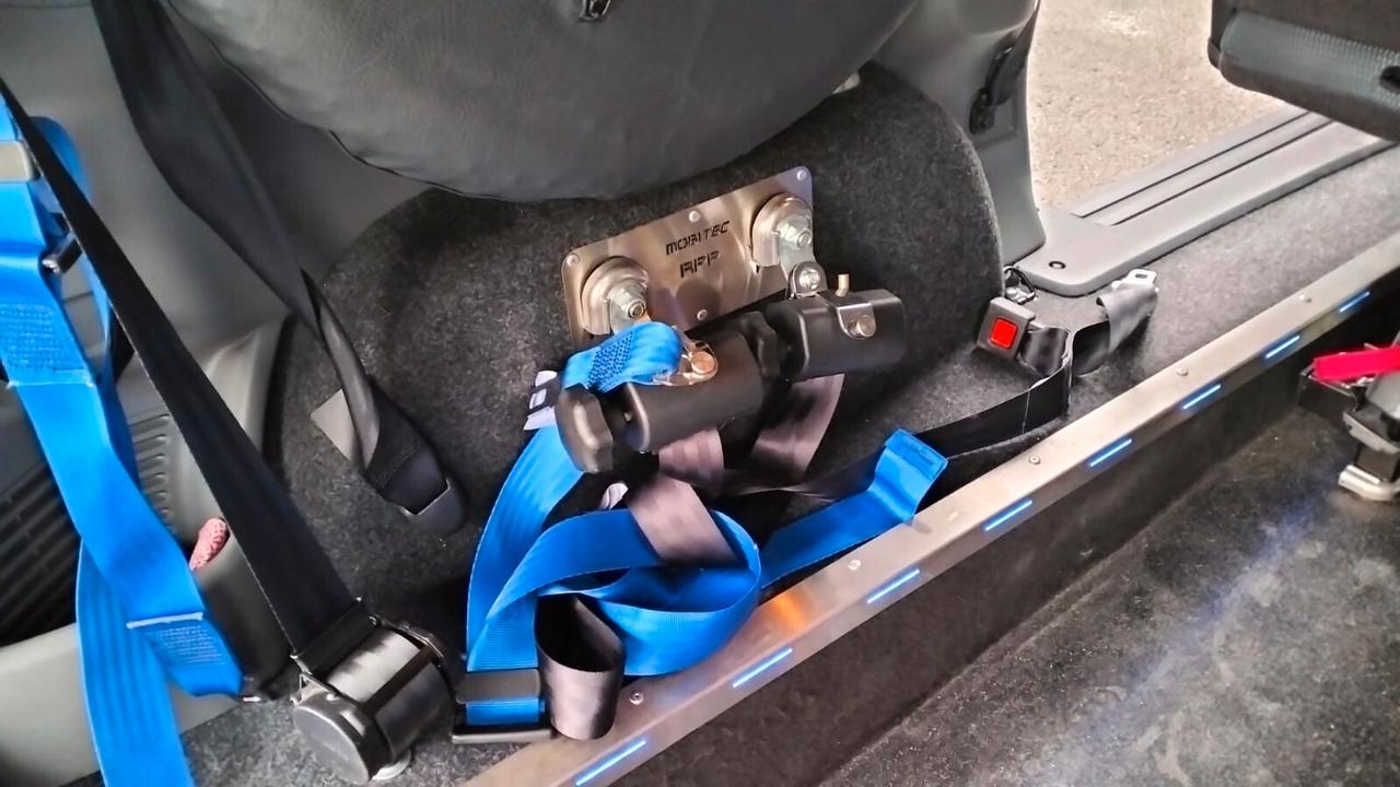 Nissan NV200 EVALIA 1.5 DCI TRASPORTO DISABILI CON PEDANA 7 POSTI