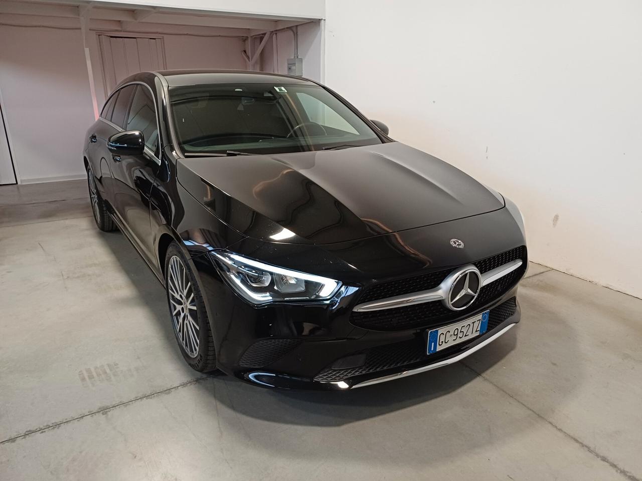 Mercedes-benz CLA 200 d Automatic Shooting Brake Sport