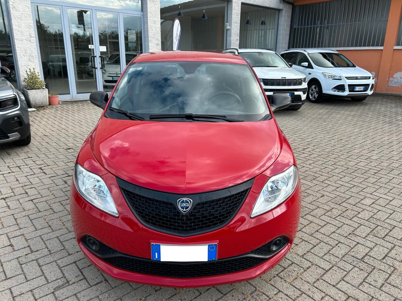 Lancia Ypsilon 1.2 69 CV 5 porte Elefantino