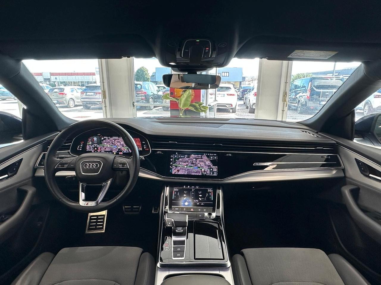 Audi Q8 50 TDI 286 CV quattro S line Uff. Italiana Unico Proprietario