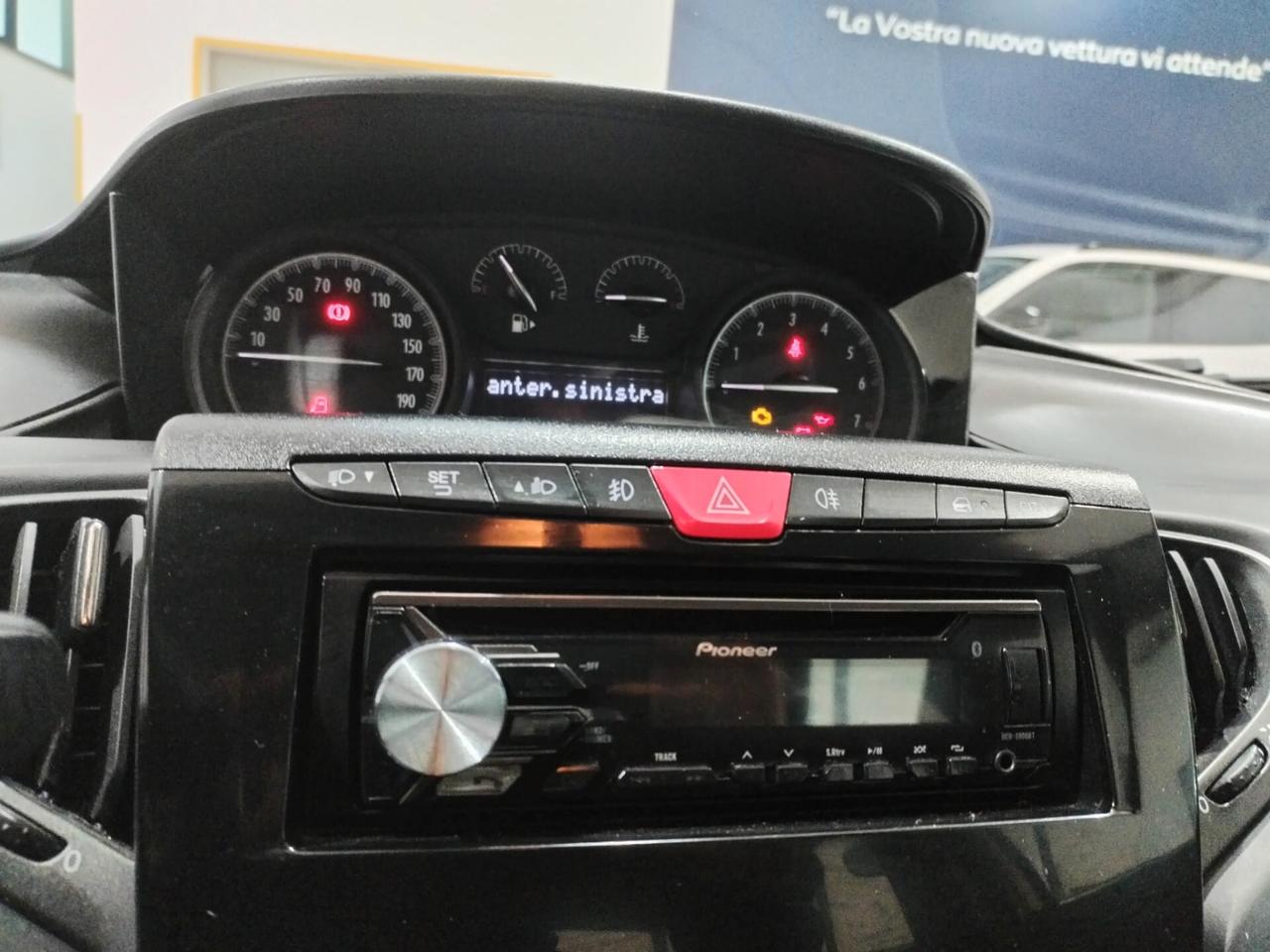 Lancia Ypsilon 1.2 69 CV 5 porte Unyca